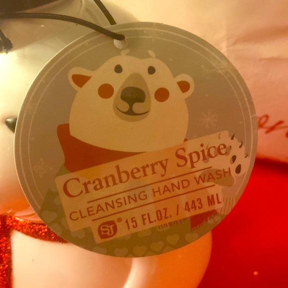 Hand Soap & Sensational Christmas Candle - Picture 4 of 4